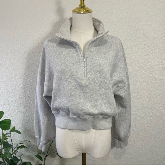 Abercrombie & Fitch Tops - Abercrombie & Fitch Soft A&F Max Essentials Half-Zip Pullover Sweatshirt